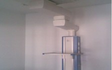 Unidad de suministro ligera suspendida de techo modelo Agila lift 